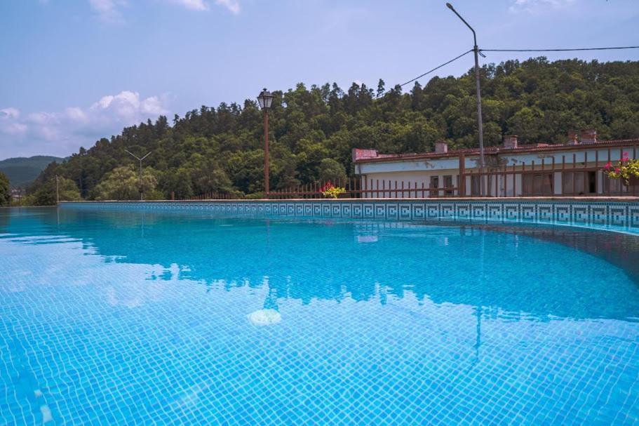 Tryavna Lake Hotel & Spa Eksteriør billede