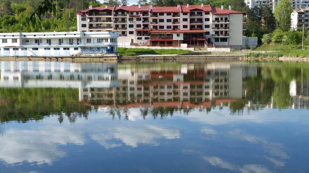 Tryavna Lake Hotel & Spa Eksteriør billede
