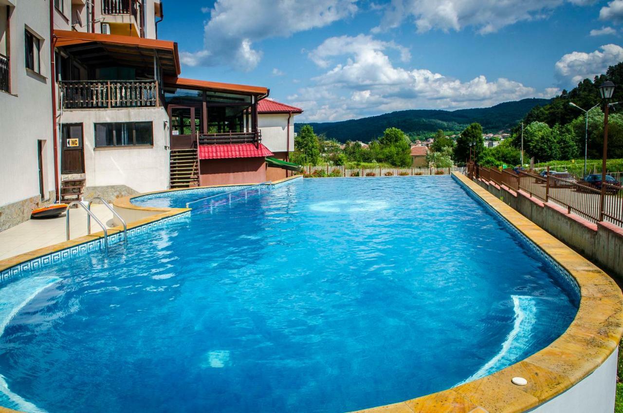 Tryavna Lake Hotel & Spa Eksteriør billede